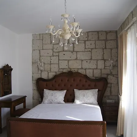 Fehmi Bey 2* アラカティ