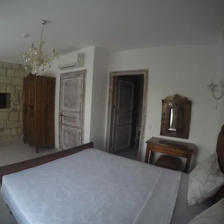 Hotel Fehmi Bey 2*