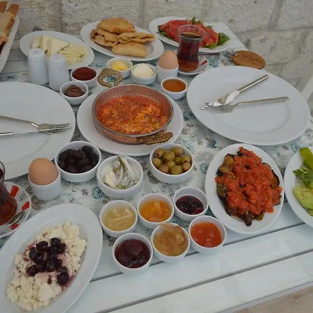 Hotel Fehmi Bey 2*
